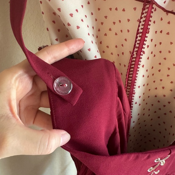 Cream and red polka dot ruffle top and pants with adjustable straps - Picture 6 of 7